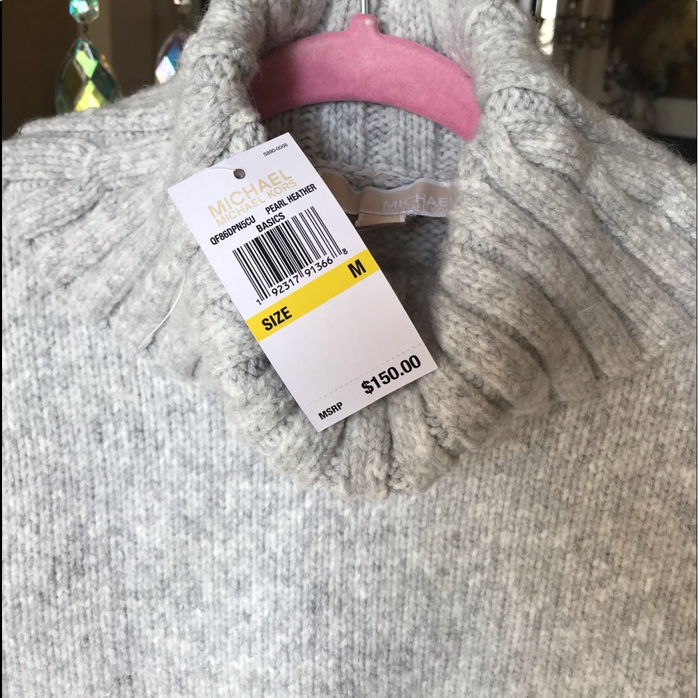 Micheal Kors Comfy Gray Sweater NWT (M)